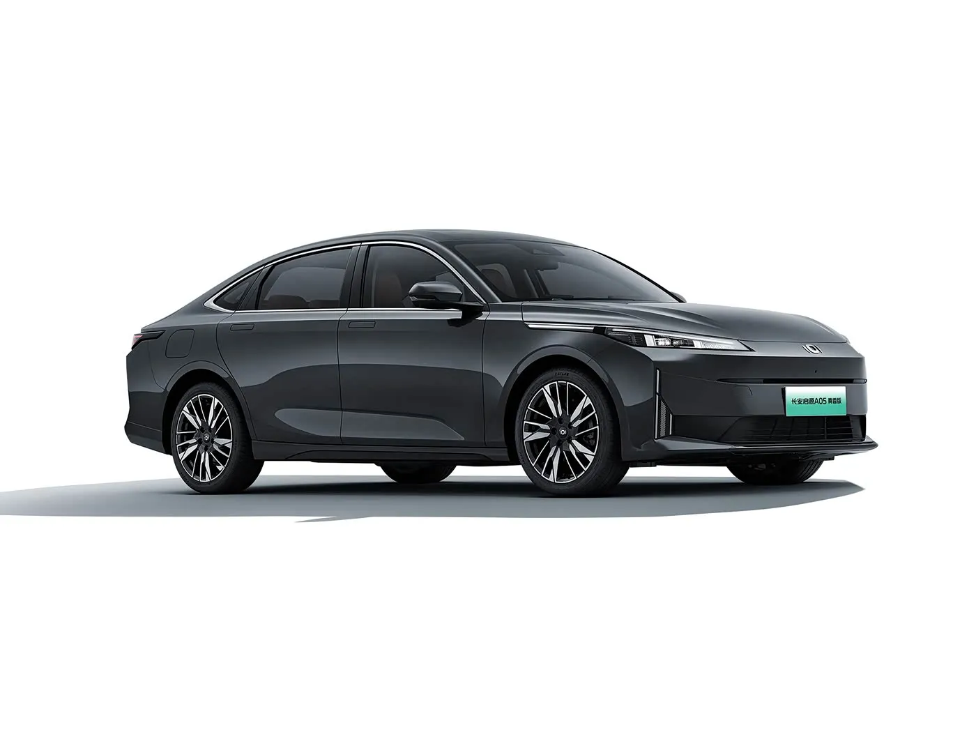 Changan Qiyuan A05 Veicolo EV compatto a nuova energia con motore EV ibrido a ricarica rapida, sterzo a sinistra