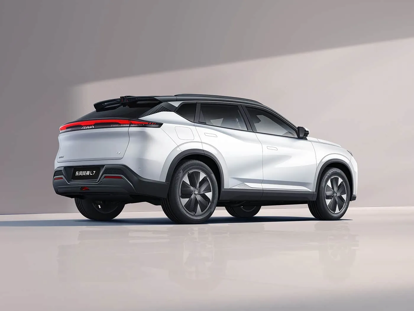 Dongfeng Aeolus L7: SUV EV/PHEV a 5 posti Premium Touchs Sedili in pelle Veicolo a nuova energia a lungo raggio