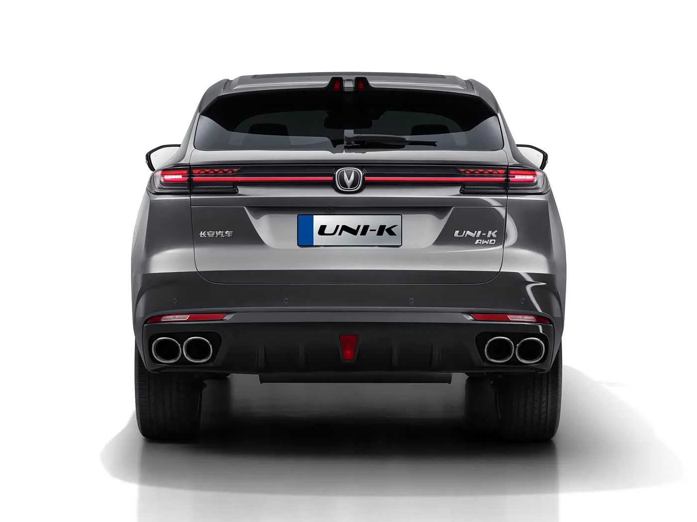 BYD E2 Berlina elettrica di lusso EV SUV Hatchback Auto con sterzo a sinistra con motore a batteria al litio Veicolo New Energy della Cina
