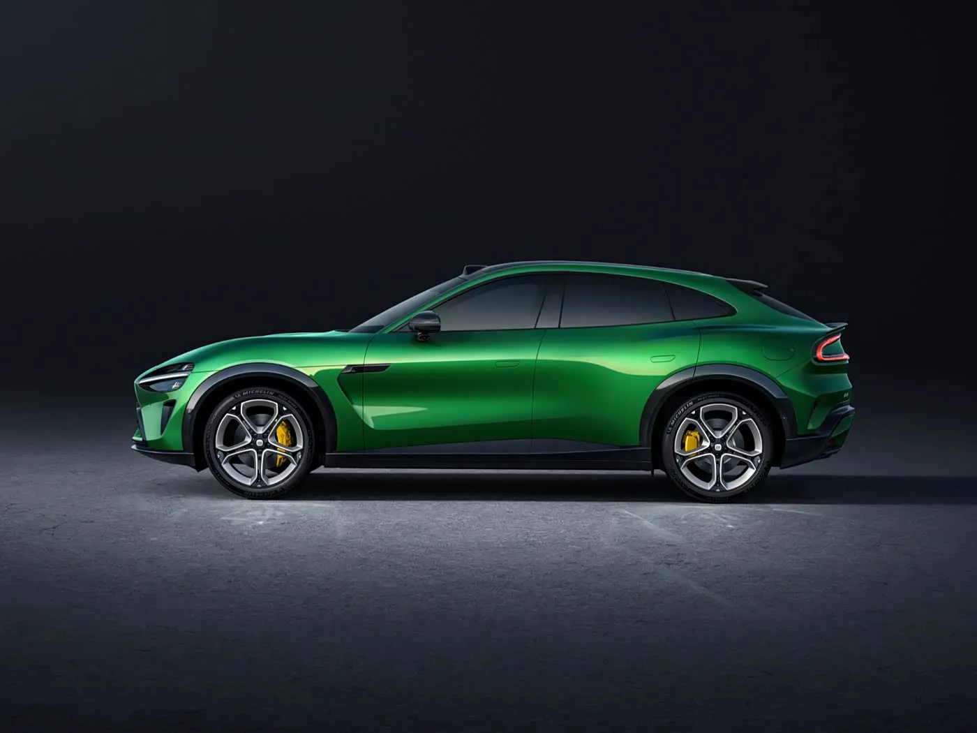 VENDITA CALDA XIAOMI YU7 NUOVO VEICOLO A ENERGIA EV SUV a lungo raggio Passo 5 posti Schermo in pollici