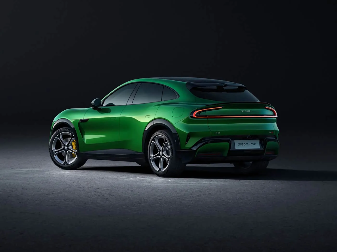 VENDITA CALDA XIAOMI YU7 NUOVO VEICOLO A ENERGIA EV SUV a lungo raggio Passo 5 posti Schermo in pollici