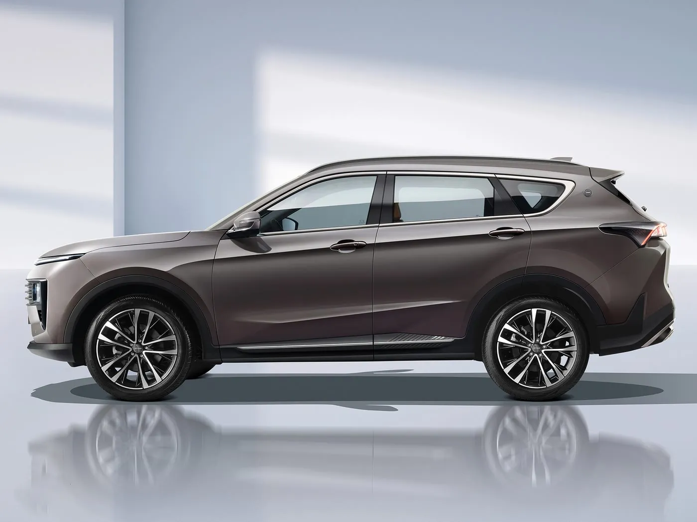 Nuovissimi sedili in pelle con tetto in lega per SUV Chery Jetour X70 PLUS con guida automatica e emissioni Euro VI