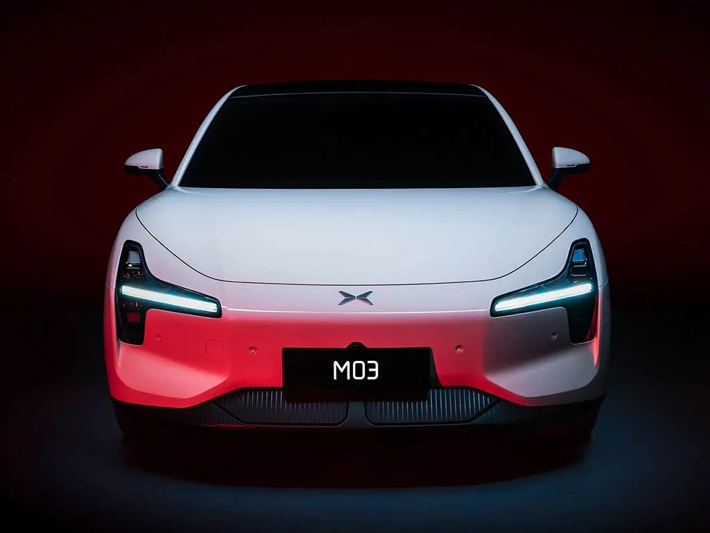 Xiaopeng 2025 Mona M03 Berlina elettrica a lungo raggio 515 km Veicolo a nuova energia SUV e Hatchback EV Batteria al litio