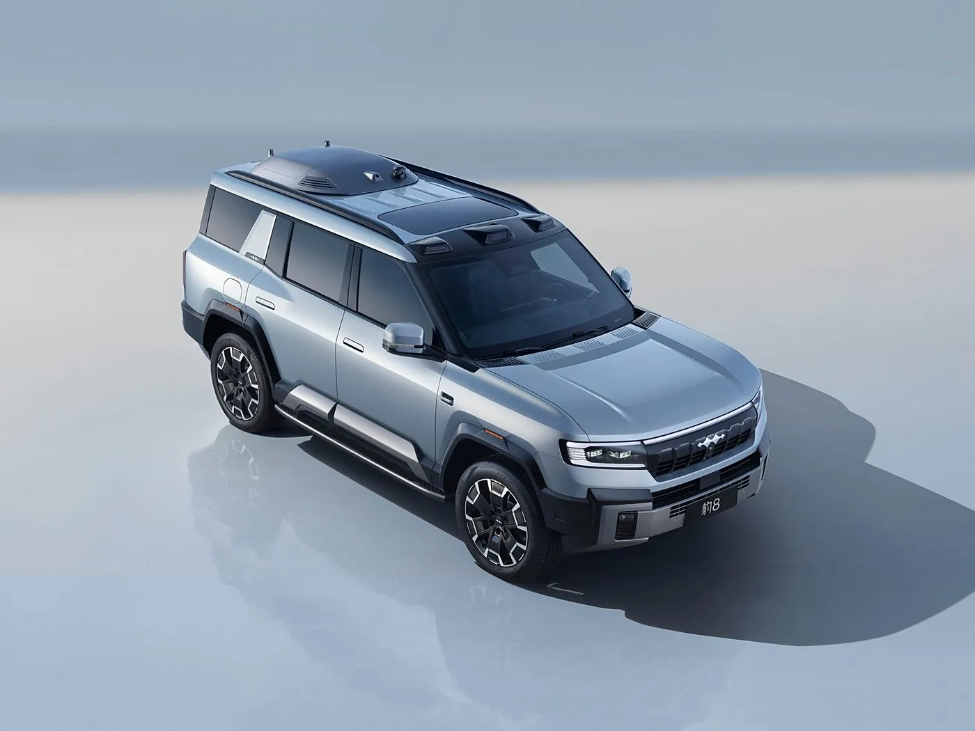 BYD Leopard 8 SUV PHEV di lusso SUV fuoristrada avanzato da 505 CV SUV ibrido plug-in da 2.0T con tecnologia Cloud Chassis