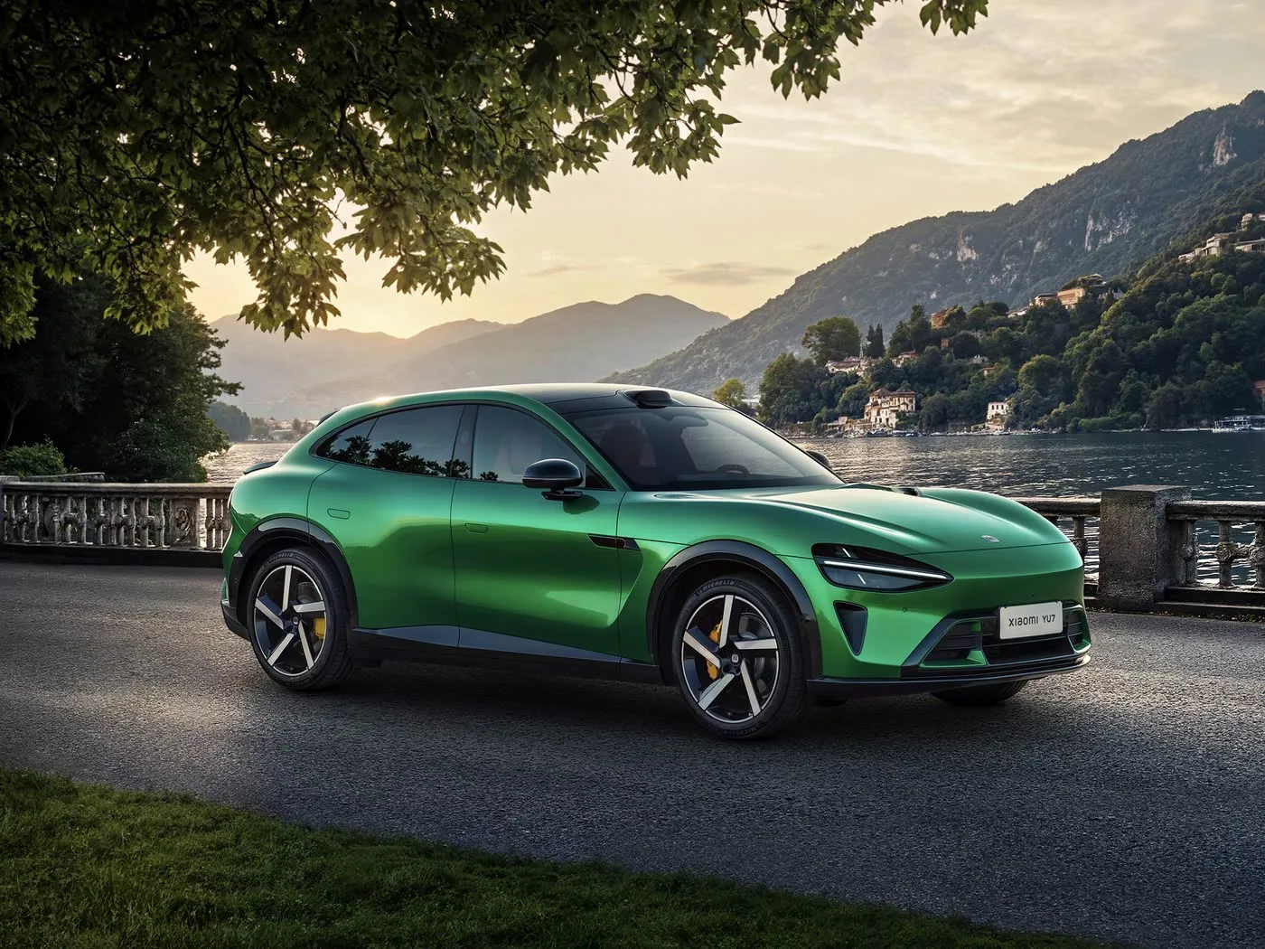 VENDITA CALDA XIAOMI YU7 NUOVO VEICOLO A ENERGIA EV SUV a lungo raggio Passo 5 posti Schermo in pollici