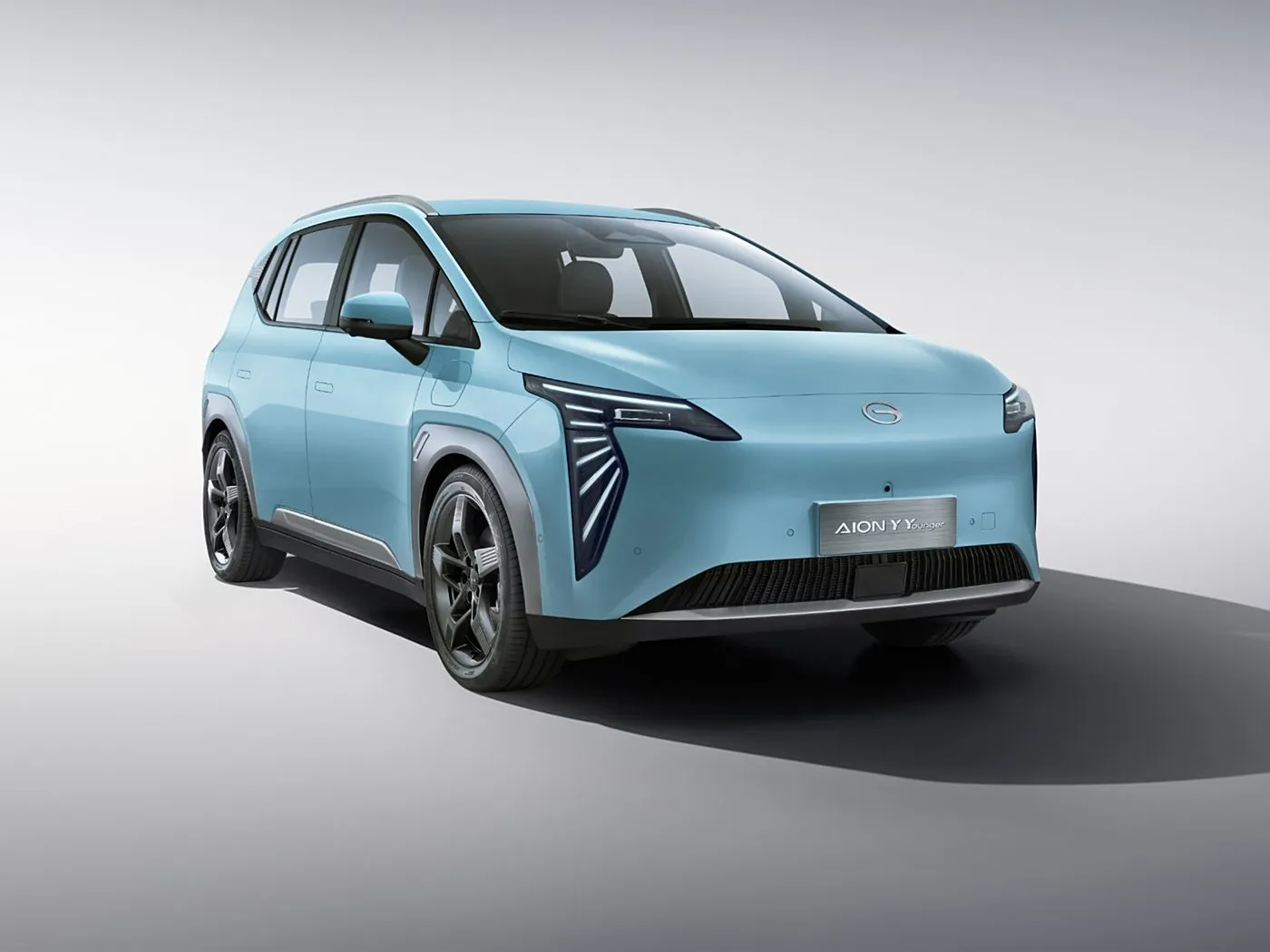 GAC Aion Y Plus Auto elettrica Smart Driving Versione 5 porte 5 posti EV SUV 150Kw Veicolo di nuova energia in vendita