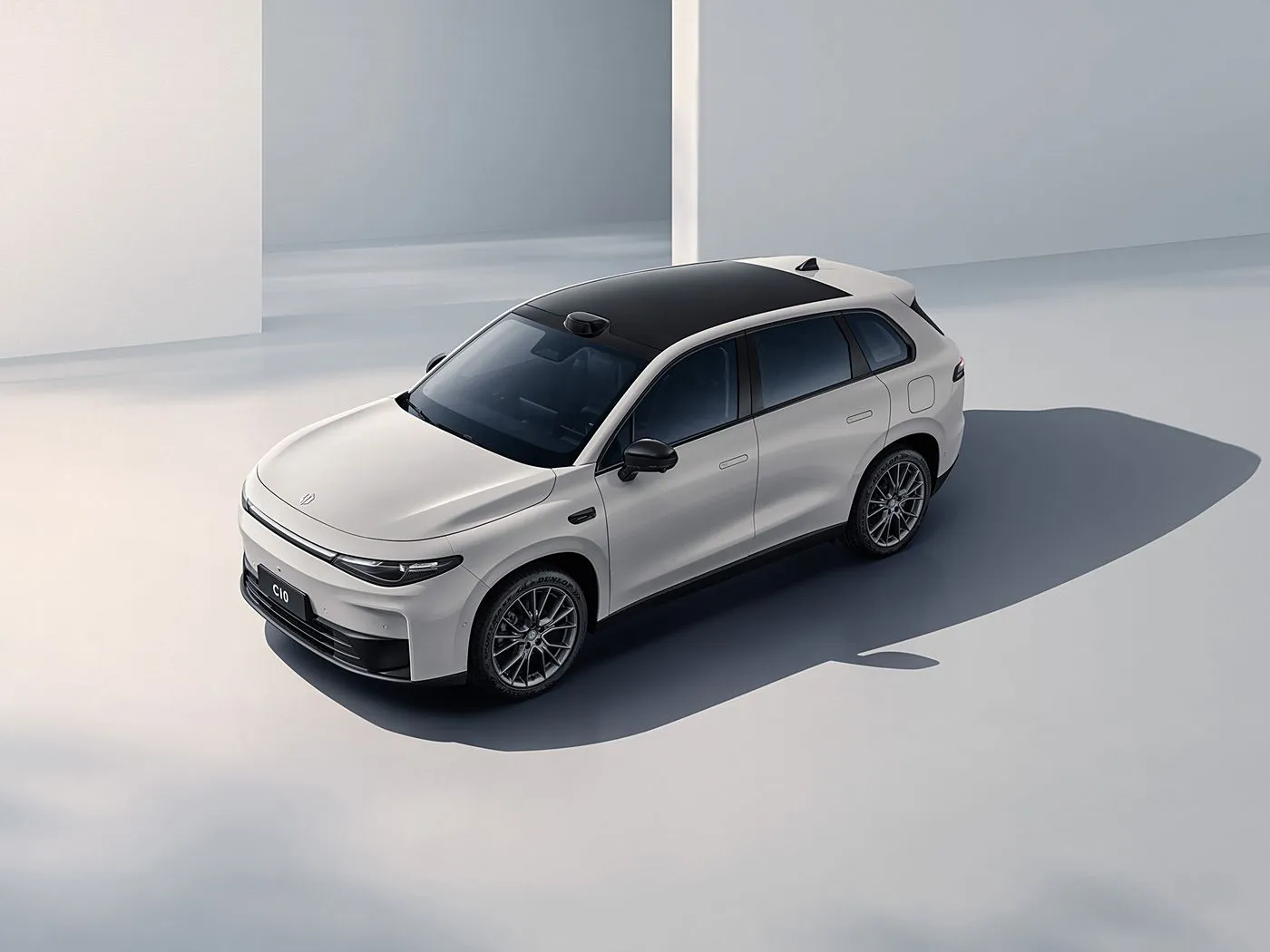 LEAPMOTOR C10 SUV elettrico ibrido ad alta velocità 4WD con autonomia di 170 km Veicolo di nuova energia dalla Cina