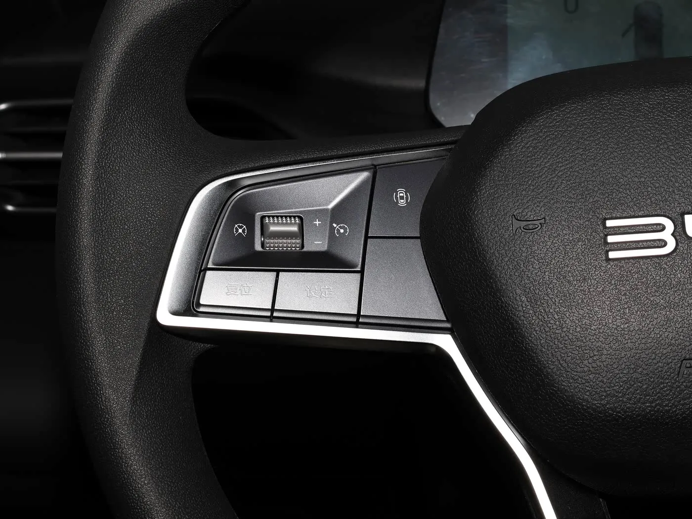 Nuovo modello BYD E7 EV Auto 150 km/h Velocità massima 136 HP 180 Nm Coppia 5 posti Veicolo elettrico