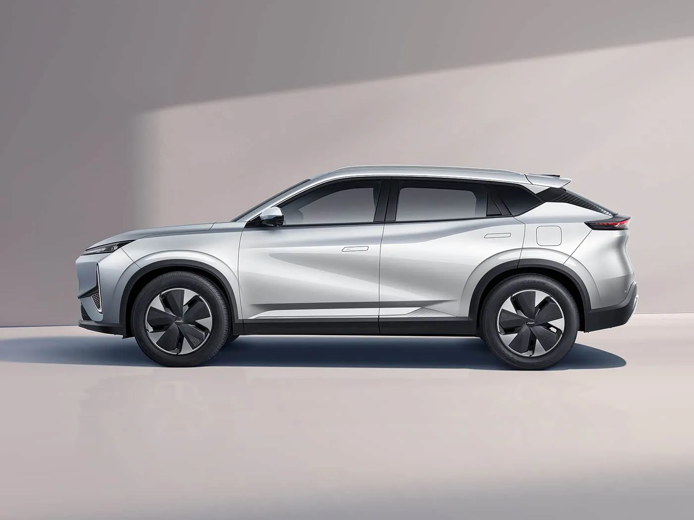 Dongfeng Aeolus L7: SUV EV/PHEV a 5 posti Premium Touchs Sedili in pelle Veicolo a nuova energia a lungo raggio